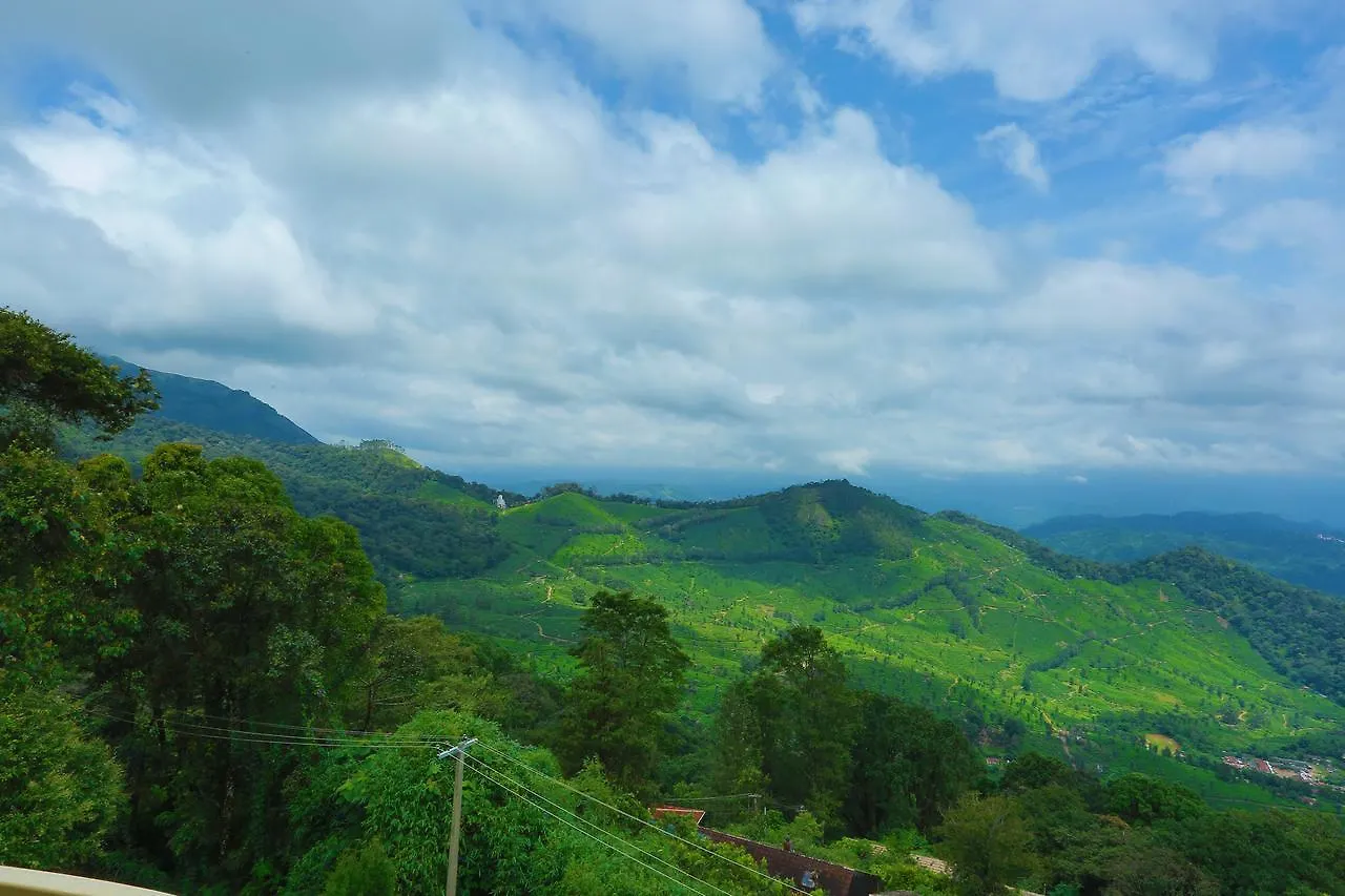 The Cliff Resort, Munnar 4*,